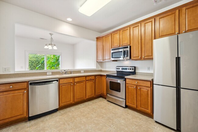 Foto del edificio - AVAILABLE NOW! $500 off First Month's Rent...