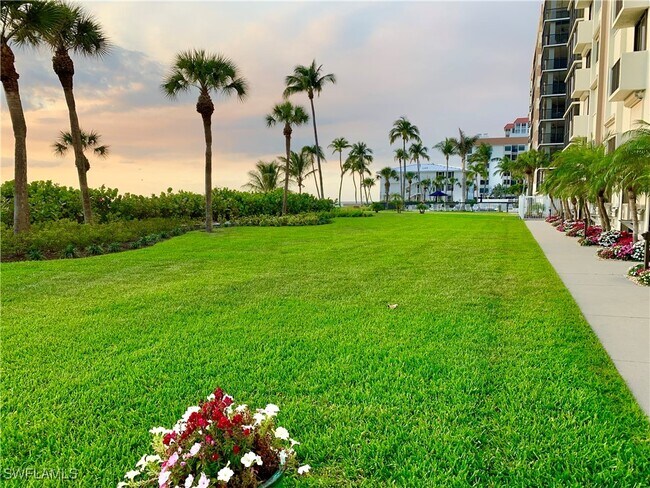 Foto del edificio - 10475 Gulf Shore Dr