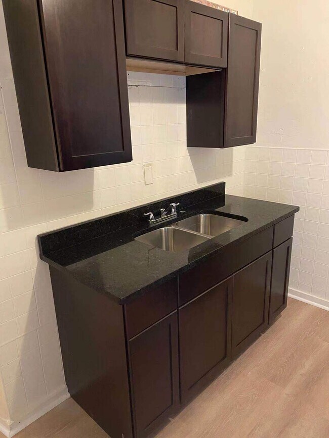 Foto del edificio - 4318 W Van Buren St