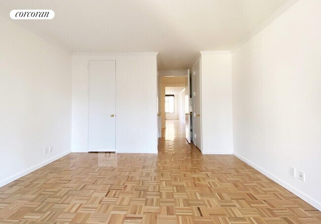 Foto del edificio - 150 E 57th St