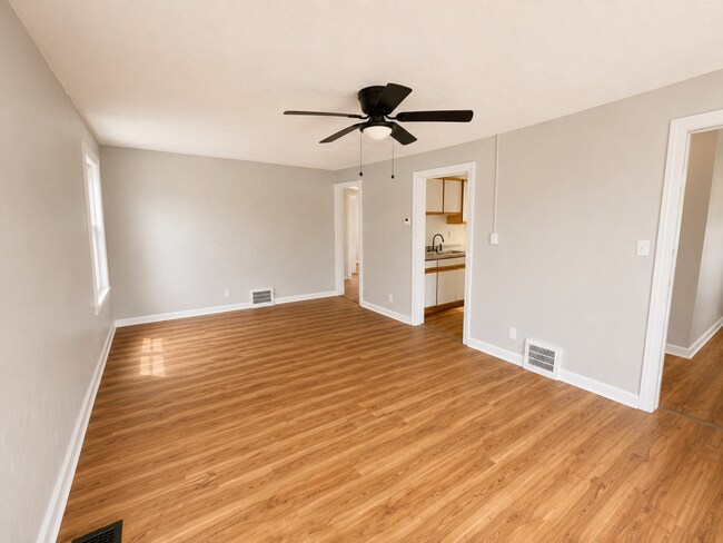 Foto del edificio - 525 E 222nd St