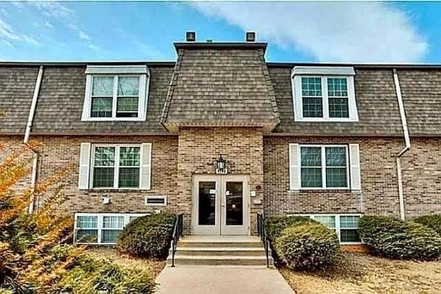 Foto del edificio - 1120 E 6th St apt 3