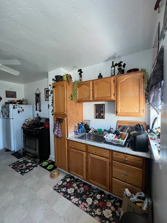 Foto del edificio - 707 Bunnecke Ave