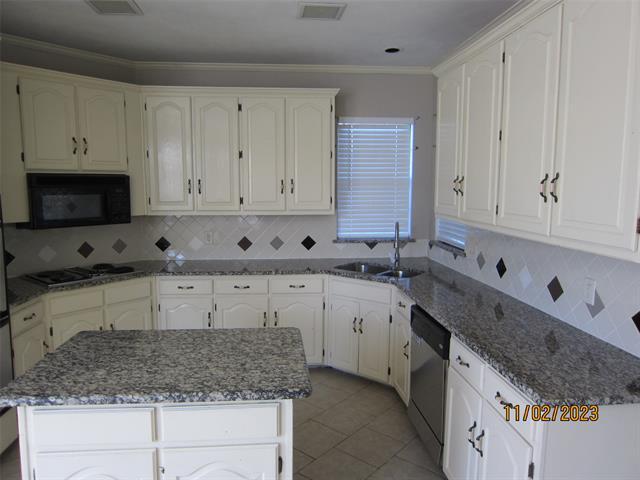Foto del edificio - 7303 Williamswood Dr