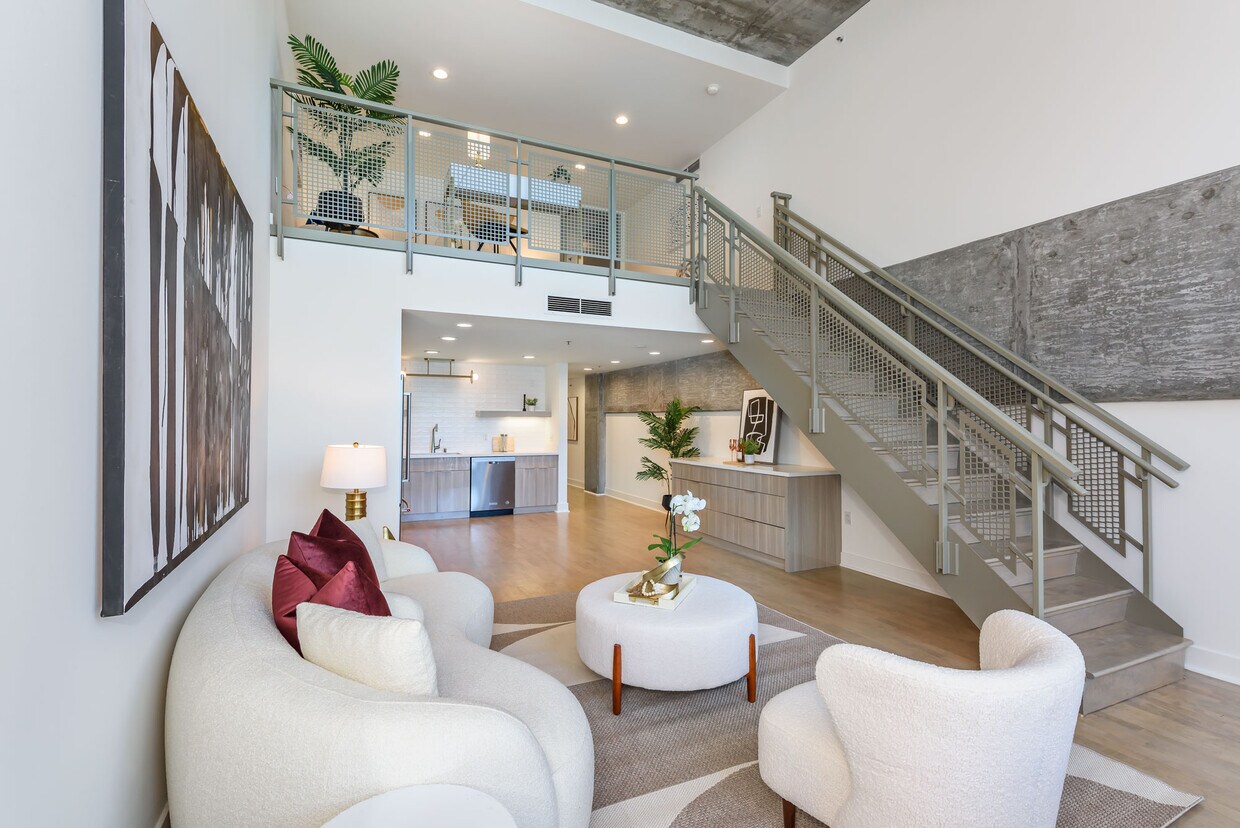Great-Room - 200 Brannan St