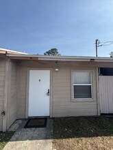 Building Photo - 1624 Coral Way