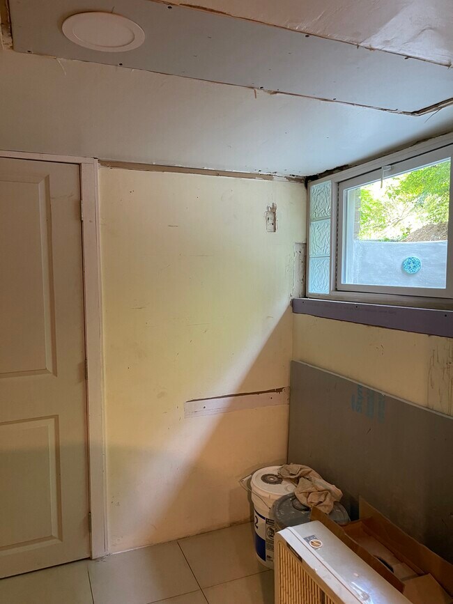 3830 Warren St NW Unit Basement Apt, Washington, DC 20016 3830 Warren