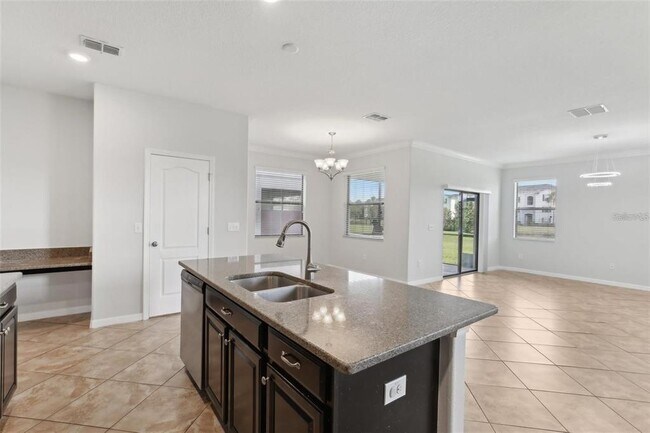 Foto del edificio - 1119 Ballard Green Pl