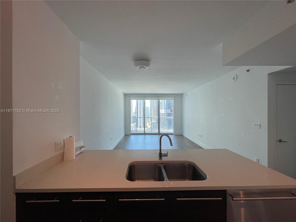 Foto principal - 55 SE 6th St