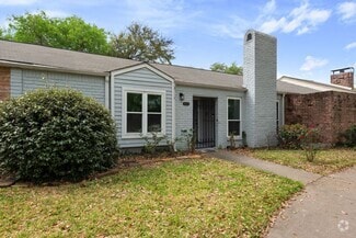 Building Photo - 11805 Southlake Dr