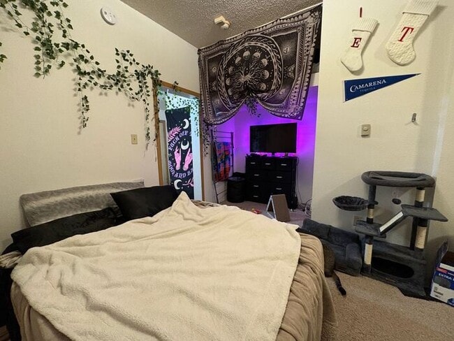 Building Photo - $850 | 1 Bedroom, 1 Bathroom Apartment | Pet Friendly | Available for an August 1st, 2026 Move In!