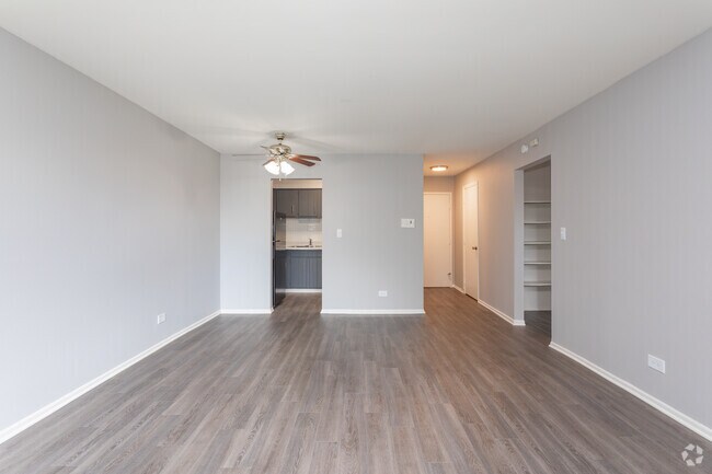 Foto del edificio - Bartlett Lakes Apartments