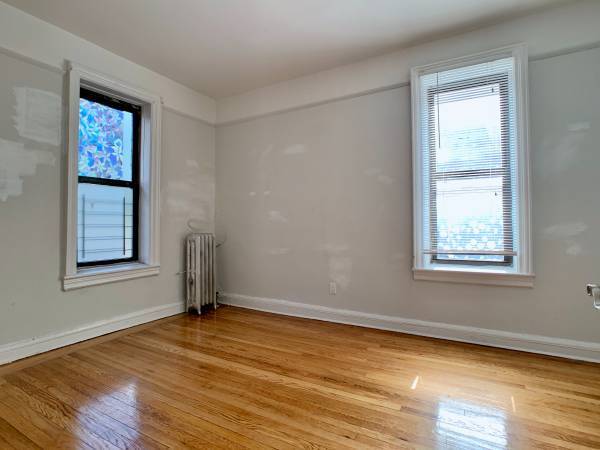 Building Photo - 2621 Cortelyou Rd