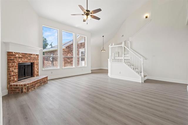 Foto del edificio - 3805 Wellington Dr