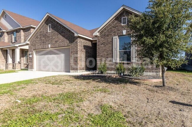 Building Photo - 683 Pebble Bend