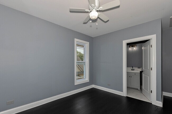 Foto del edificio - 51 Seymour Ave