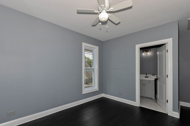 Building Photo - 51 Seymour Ave