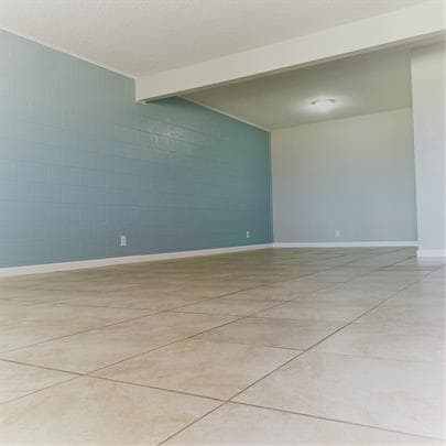 Foto del edificio - 3919 Englewood Cir