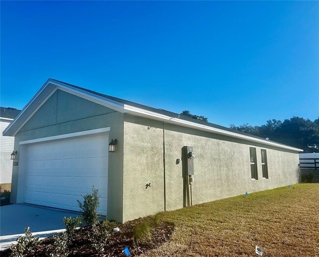 Building Photo - 3697 NE 32nd Ct