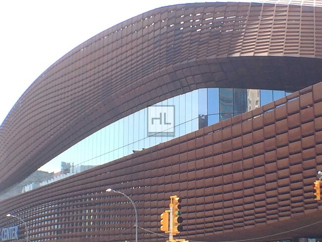 Foto del edificio - 300 Ashland Pl