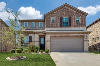 Building Photo - 2627 Amistad Dr