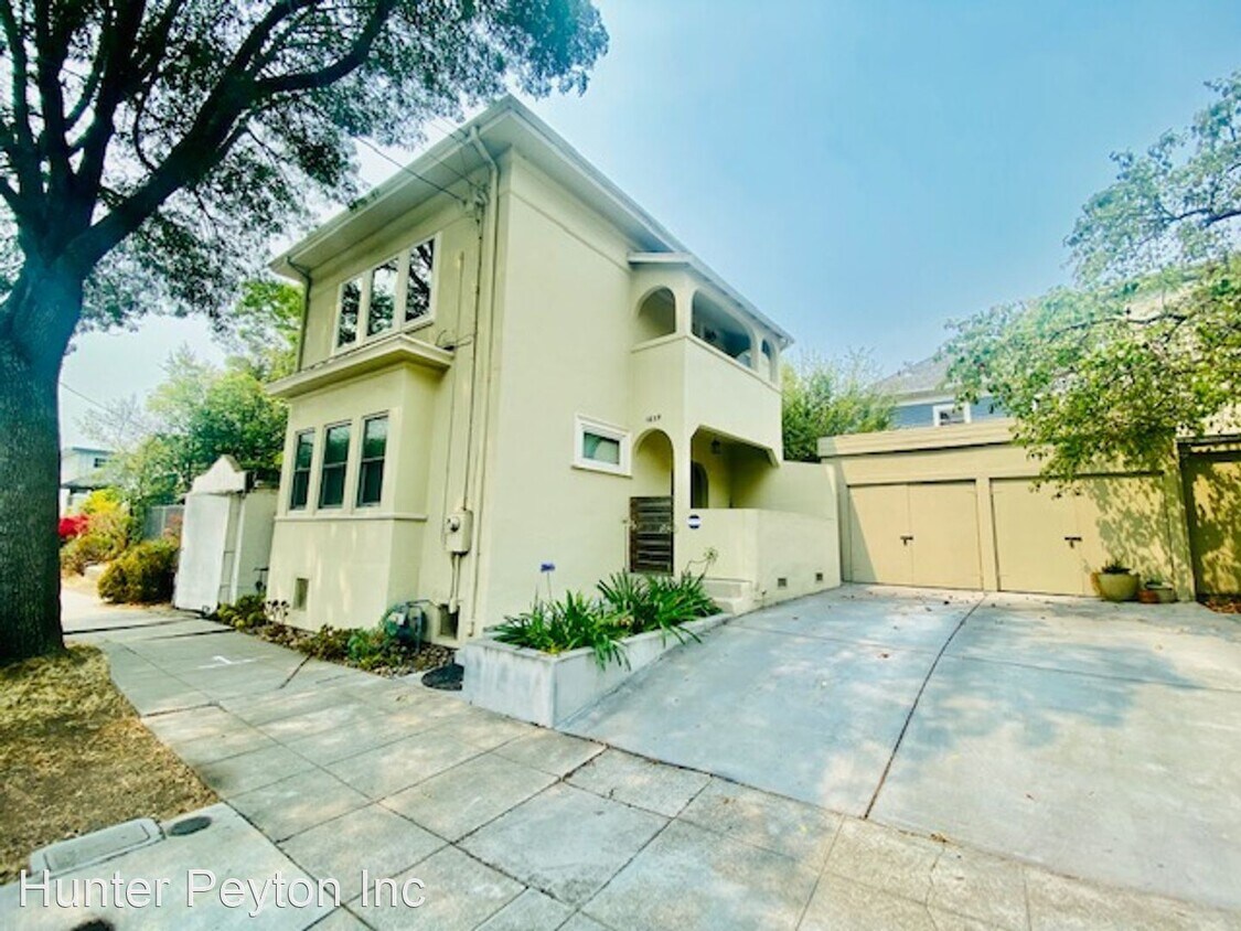 Foto principal - 3 br, 2 bath House - 1639 Woolsey Street