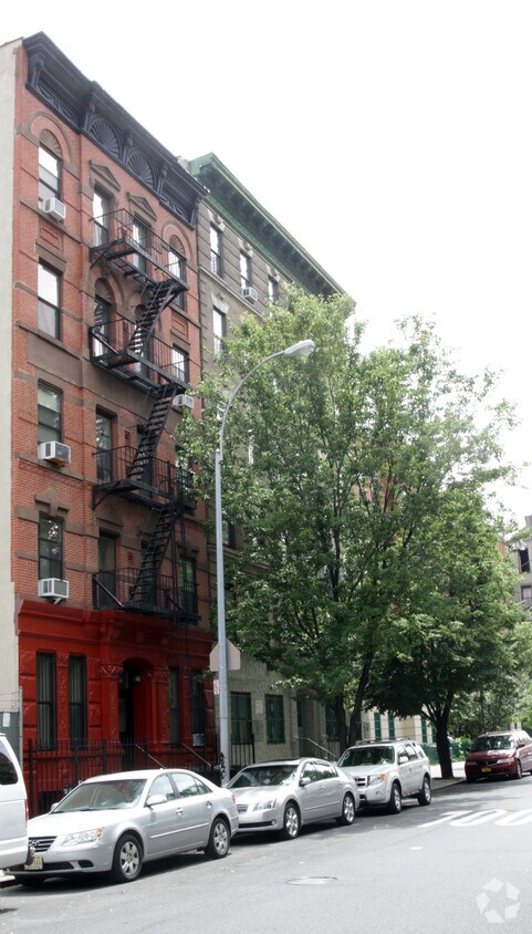Building Photo - 117-119 E 115th St