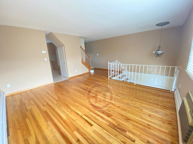 Foto del edificio - 1118 Ellsworth Ave