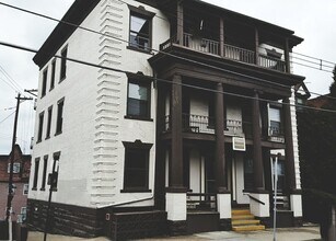 Building Photo - 3441 Ward St