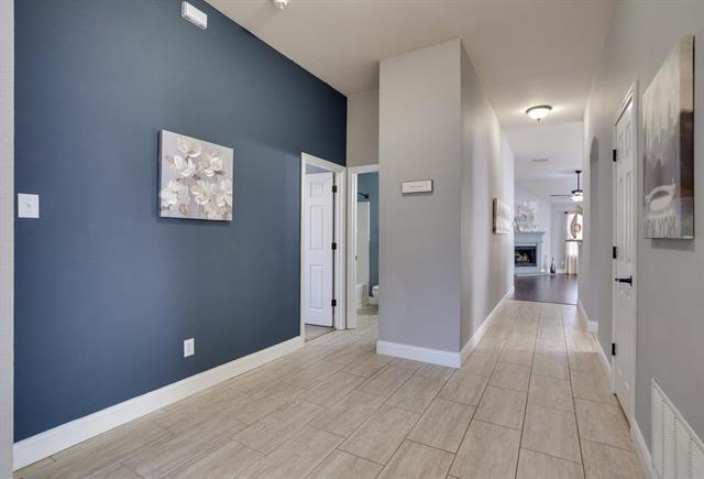 Building Photo - 2806 Saddlebred Trail