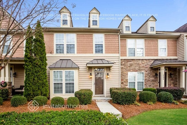 Building Photo - 18528 W Catawba Ave