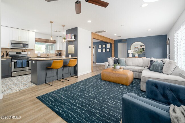 Foto del edificio - 1731 W Highland Ave