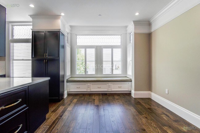 Foto del edificio - 2041 Pierce St