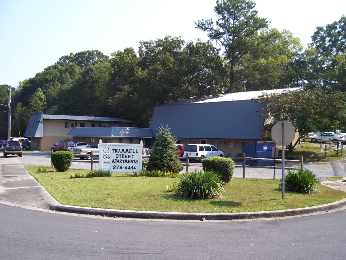 602 Trammell St, Dalton, GA 30720 Apartments in Dalton, GA