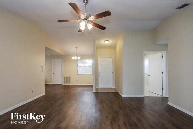 Building Photo - 9923 57th Way N