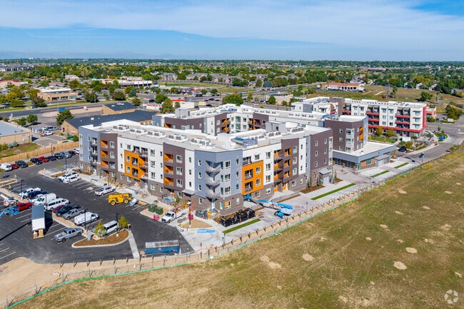Foto aérea - Crossing Pointe South Apartments