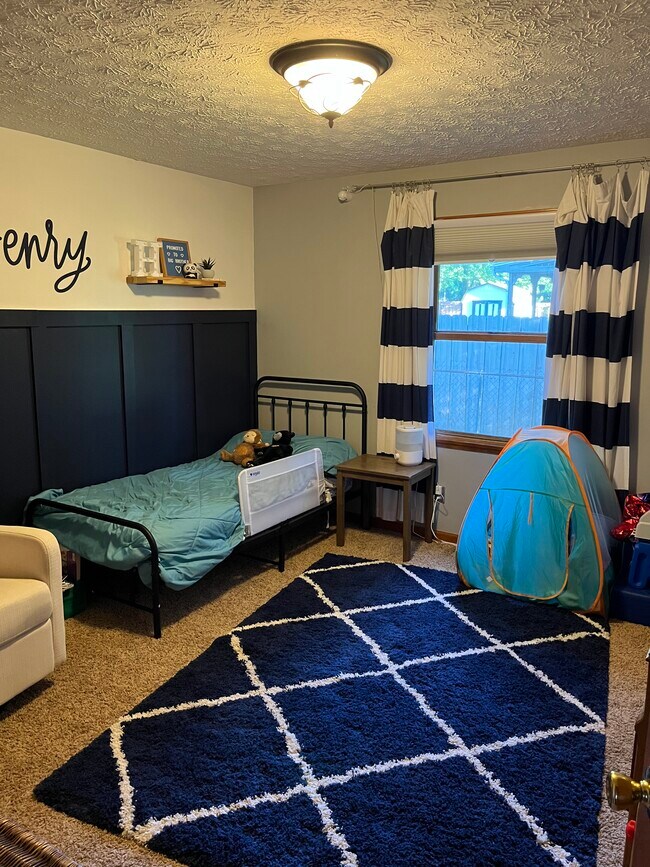 Bedroom 2 - 3052 N Andy Way