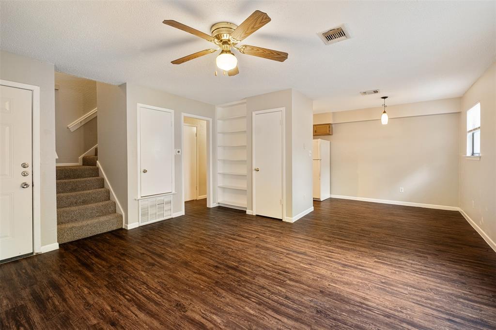 115 S Frio St Unit K, Lockhart, TX 78644 Room for Rent in Lockhart