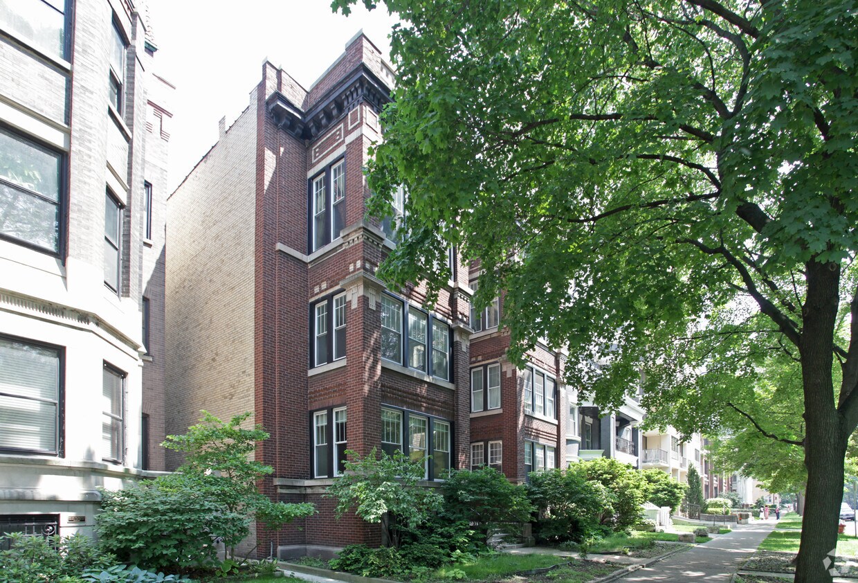 Primary Photo - 5457-5459 S Hyde Park Blvd