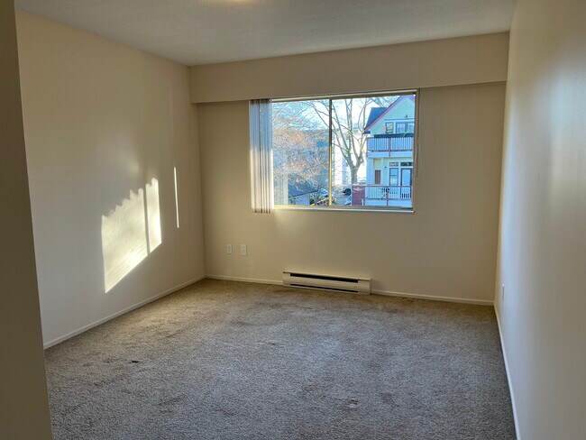 Photo du bâtiment - Elmwood Terrace