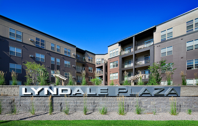 Primary Photo - 6401 Lyndale Ave S