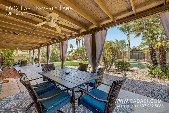 Foto del edificio - 6602 E Beverly Ln