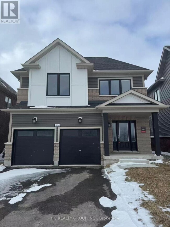 Building Photo - 664 Grand Ridge Ave