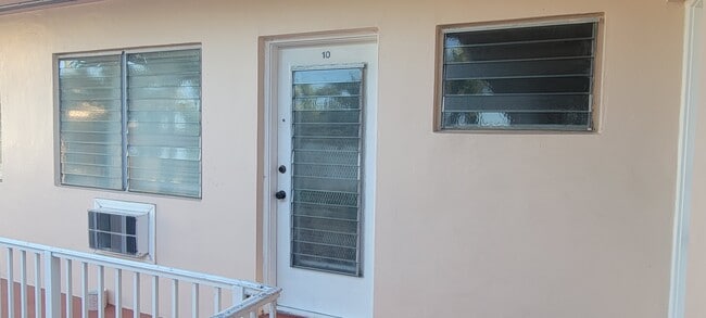 Foto del edificio - American Gardens Condominiums