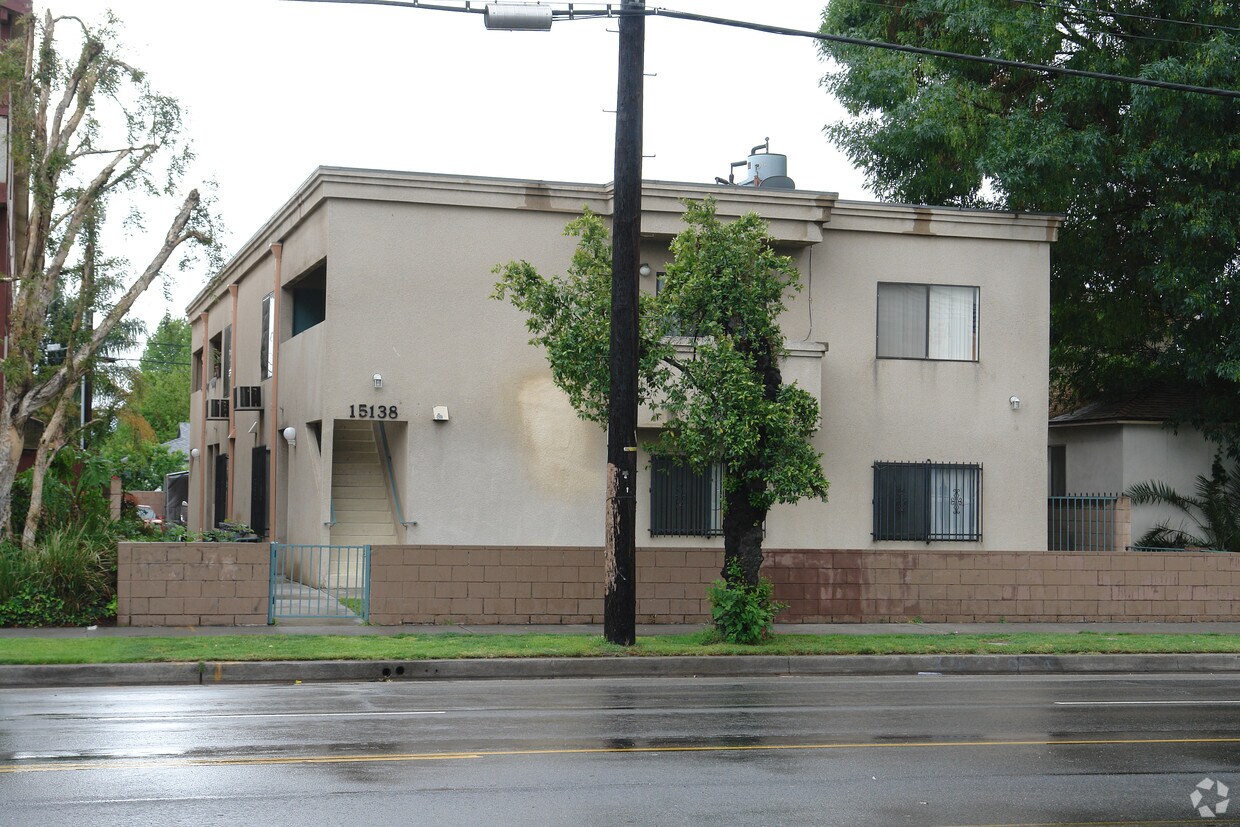 Primary Photo - 15138 Roscoe Blvd