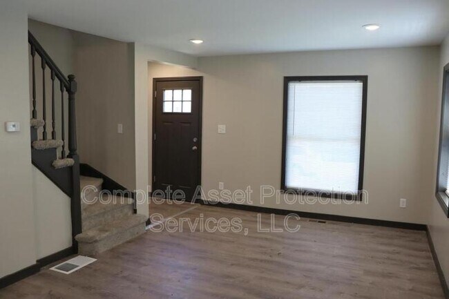 Building Photo - 3940 Torrence Ave