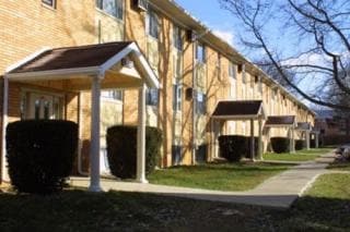 Building Photo - Continental Terrace