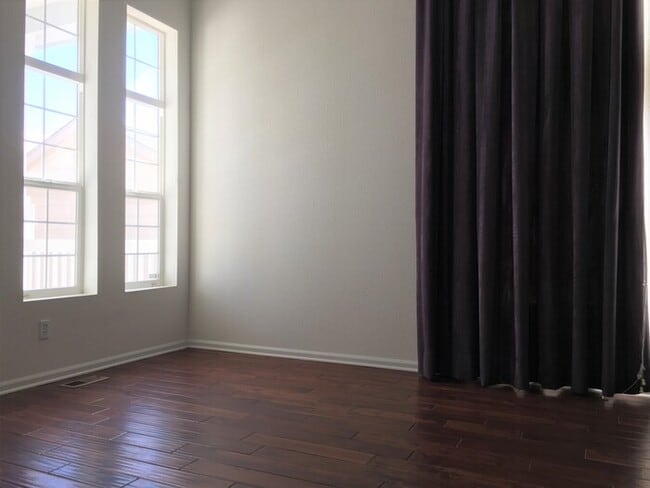 Building Photo - Beautiful Home in Arrowhead Lakes