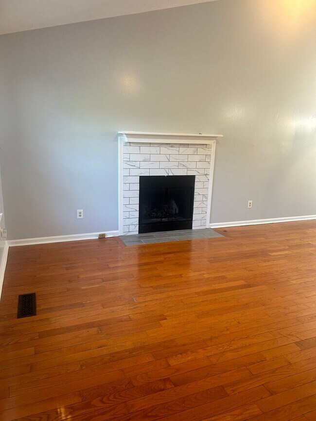 Foto del edificio - 4663 Tradewinds Ct