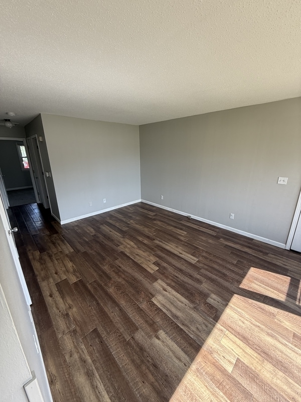 Building Photo - 3506 S Duff Ave